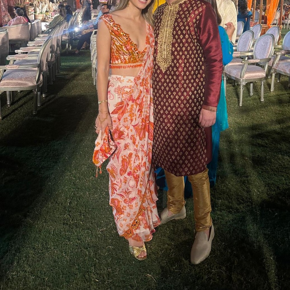 Floral Pink and Orange Maxi Sari Dress - Picture 2 of 3